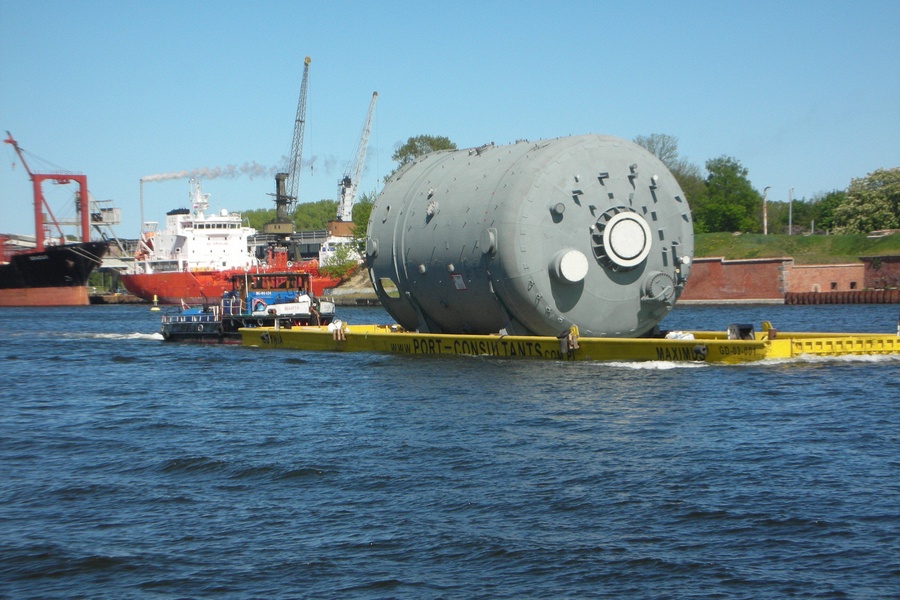Transport reaktora dla Anwil Wloclawek